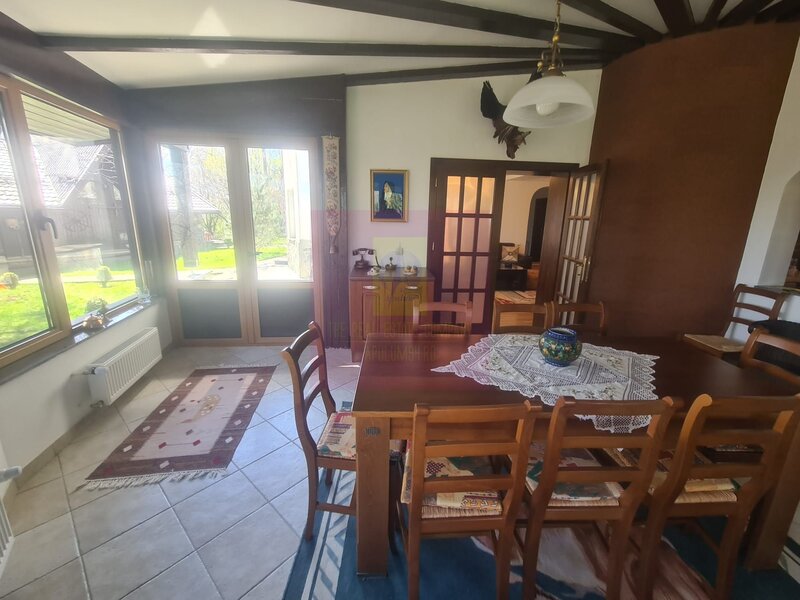 Vila de vanzare in Breaza - Zona Breaza de Sus