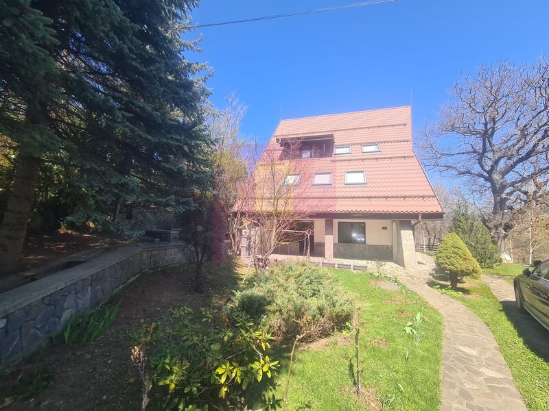 Vila de vanzare in Breaza - Zona Breaza de Sus