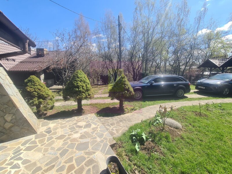 Vila de vanzare in Breaza - Zona Breaza de Sus